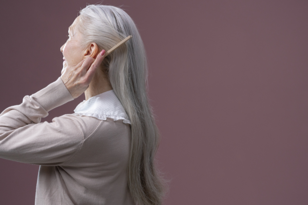 Graue Haare richtig pflegen Klar Seifen