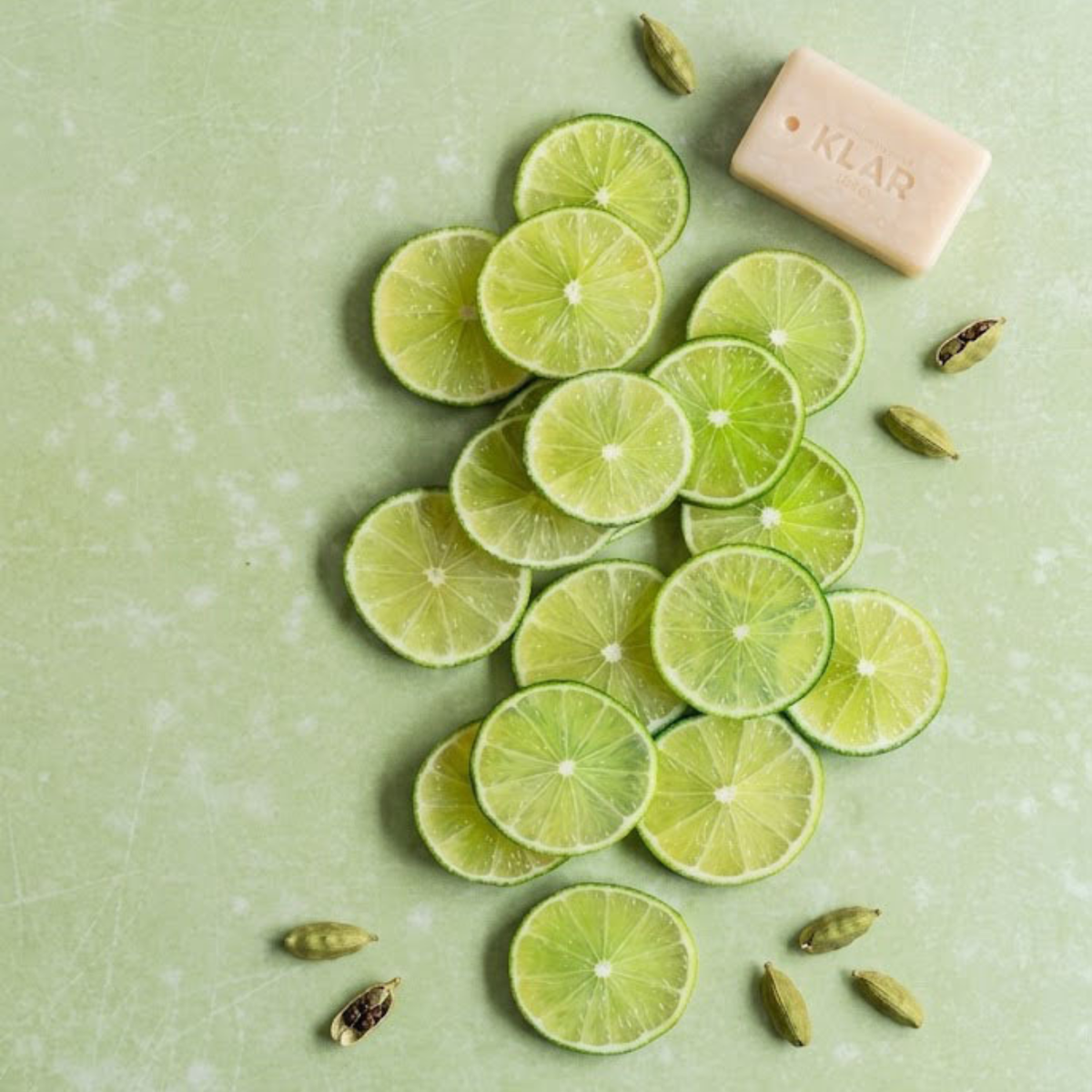 3-in-1 Feste Dusche Kardamom & Limette für Haare, Gesicht und Körper 100g