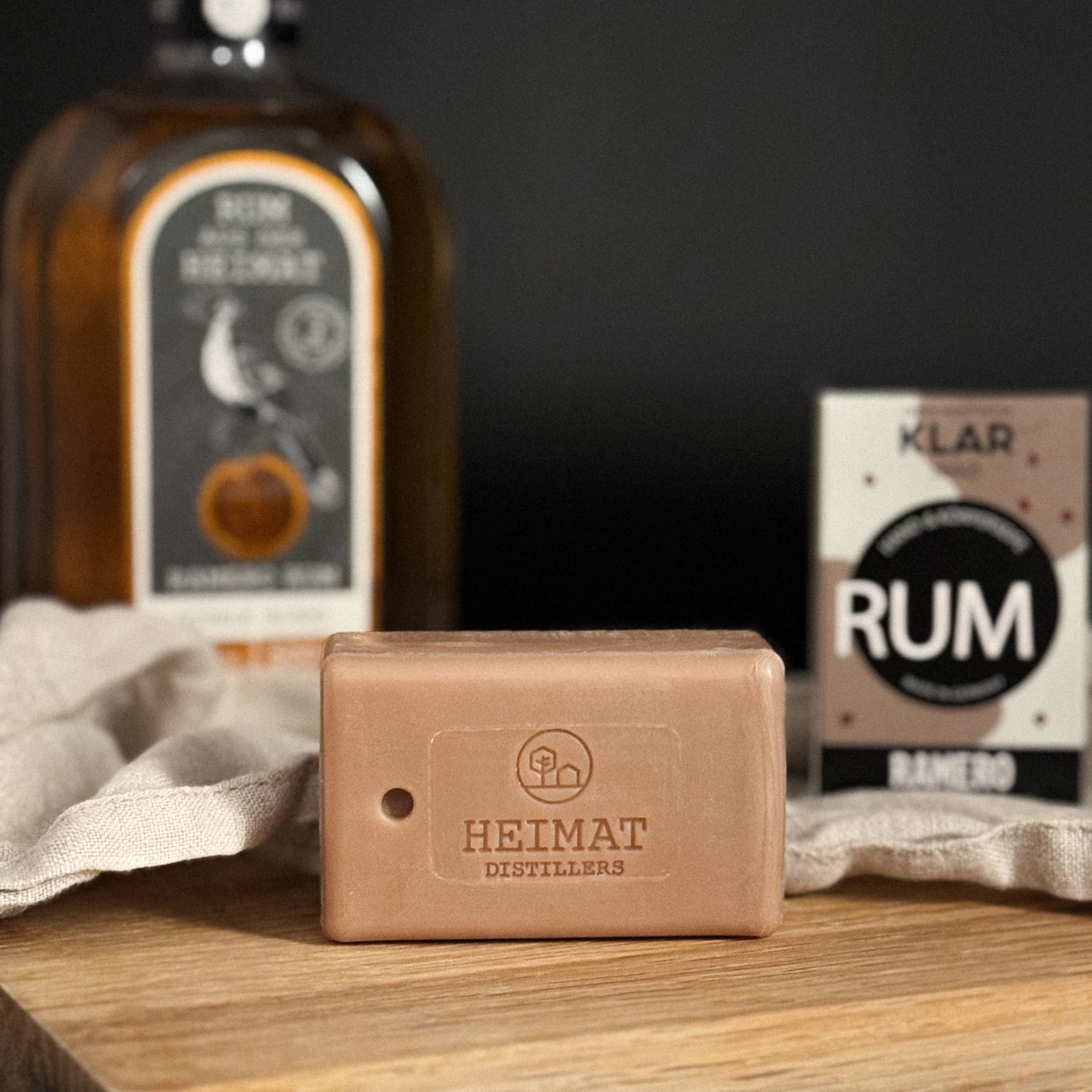 Rumseife Klar Seifen X Heimat Distillers, 100g Klar Seifen